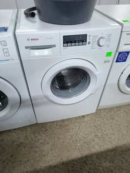 Пральна машина з баком БУ Bosch 6 кг./1400 об./56 см. глибина/ № 12052