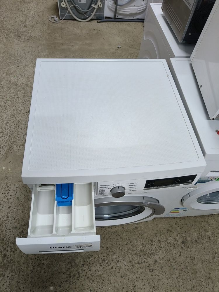 Пральна машина БУ Siemens 8 кг./1400 об./59 см. глибина/ № 12146